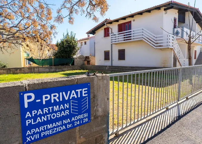 Plantosar By Interhome شقة *